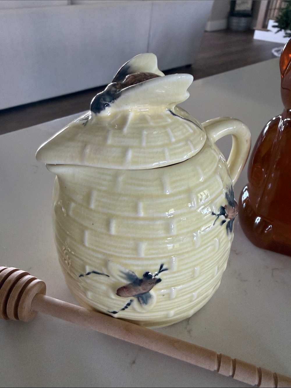 Vintage Cream Ceramic Bee Honey Pot with Lid and Bee Motif